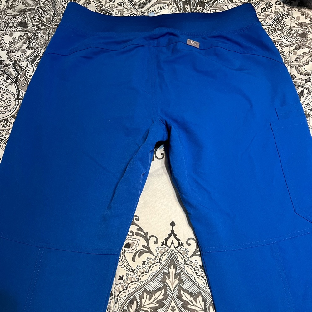 NWT Figs Kade Cargo Scrub Pants
